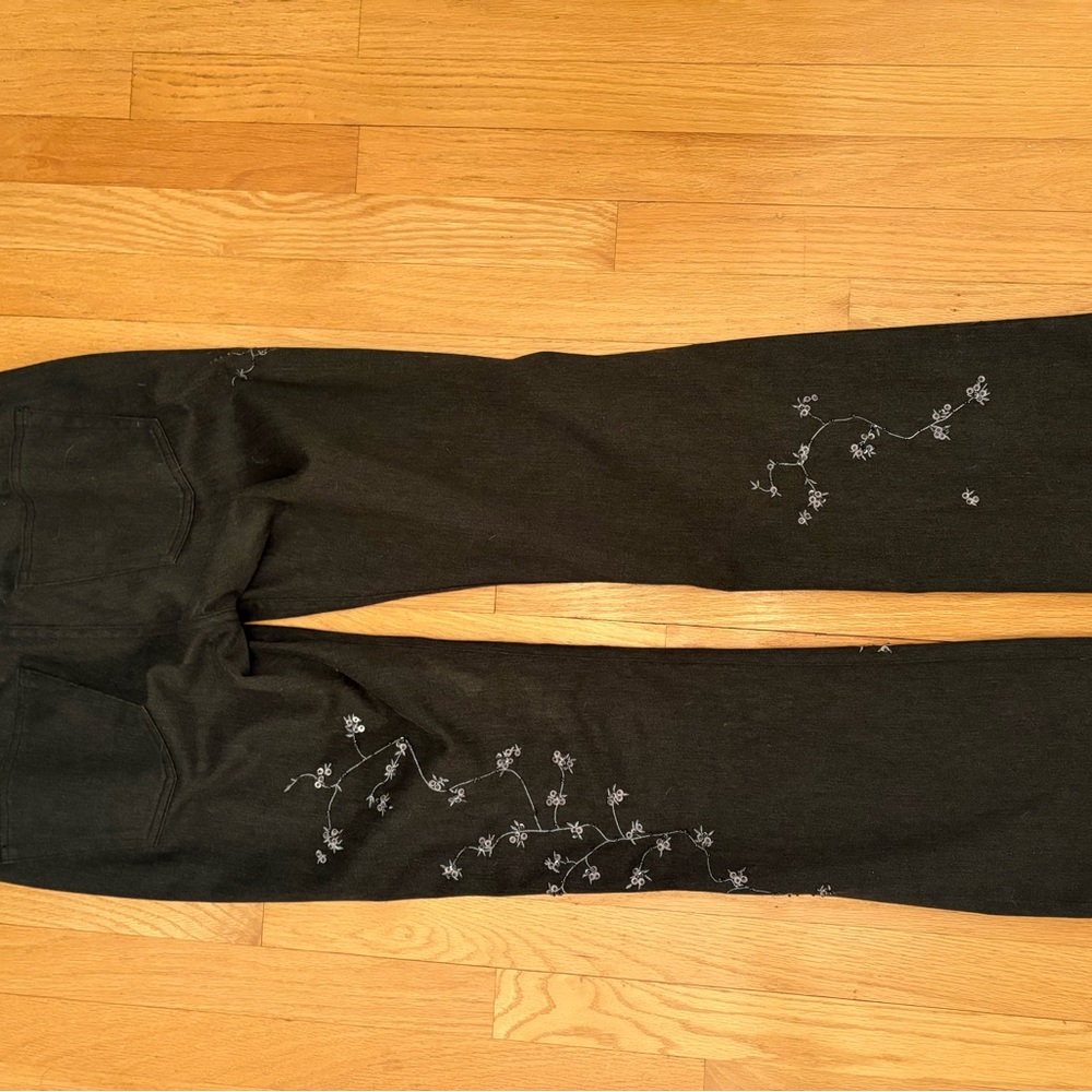 GAP Embroidered Pants - Picture 3 of 5